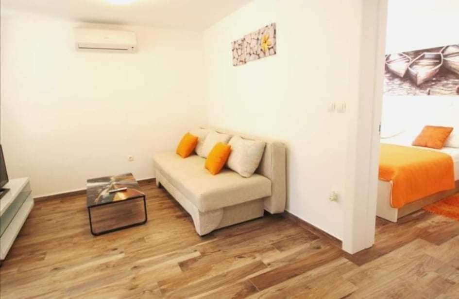 Apartments Buskulic Петркане Екстериор снимка