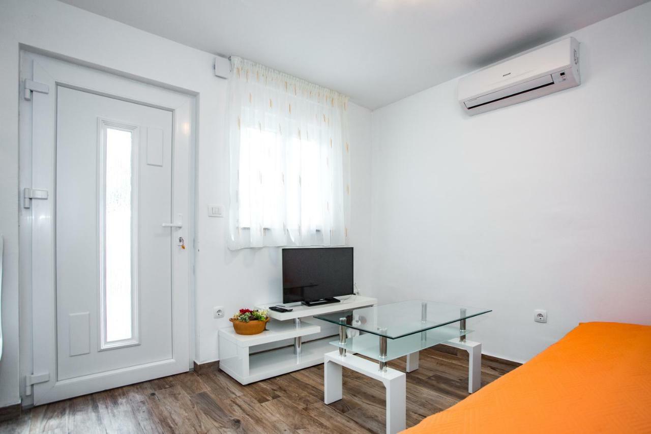 Apartments Buskulic Петркане Екстериор снимка